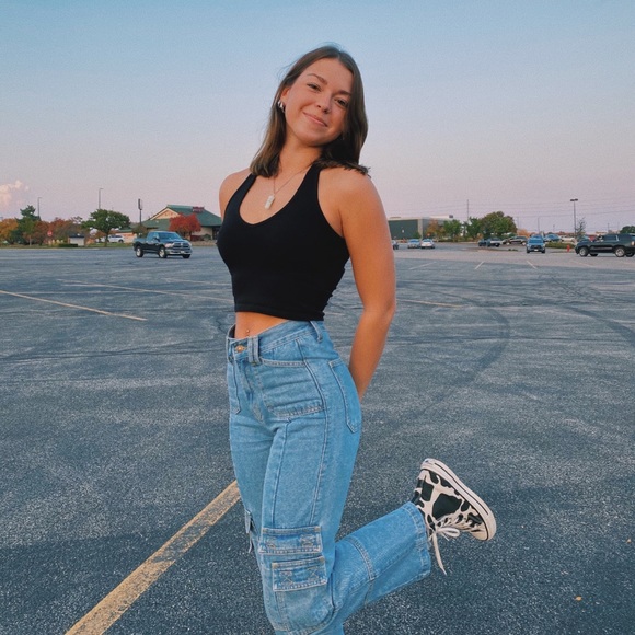 bella_fischer